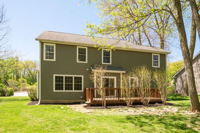 1401 Whispering Trail, Benton Harbor, MI 49022
