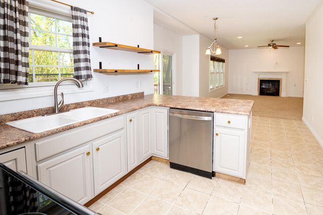 1401 Whispering Trail, Benton Harbor, MI 49022