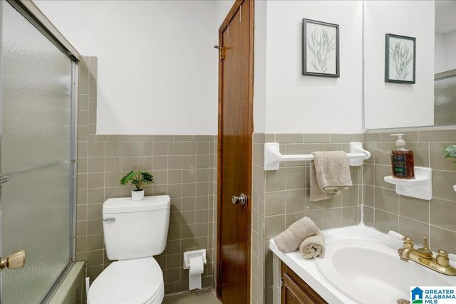 3225 ALLISON BONNETT MEMORIAL DRIVE, Hueytown, AL 35023
