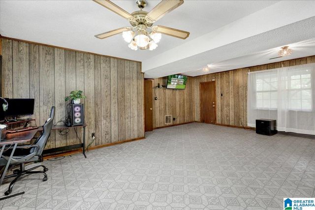 3225 ALLISON BONNETT MEMORIAL DRIVE, Hueytown, AL 35023