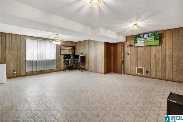 3225 ALLISON BONNETT MEMORIAL DRIVE, Hueytown, AL 35023