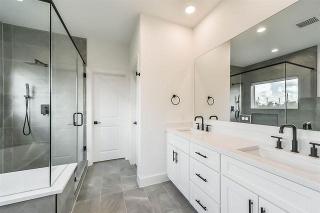 4430 Edmund Street, Houston, TX 77020