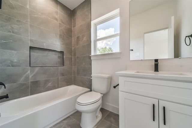 4430 Edmund Street, Houston, TX 77020