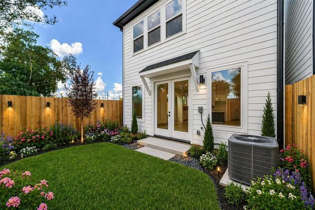 4430 Edmund Street, Houston, TX 77020