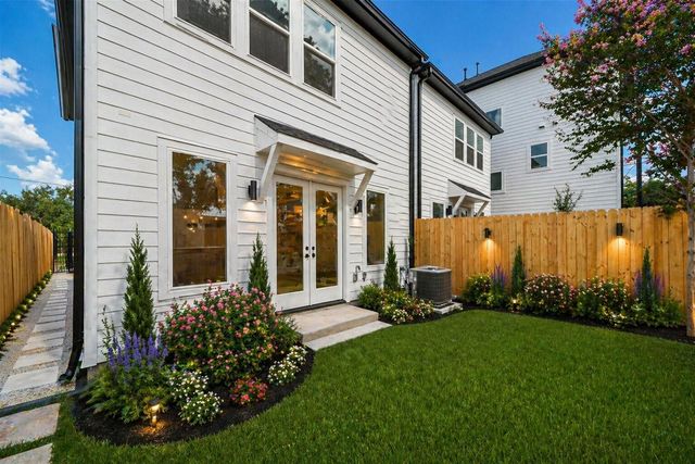 4430 Edmund Street, Houston, TX 77020