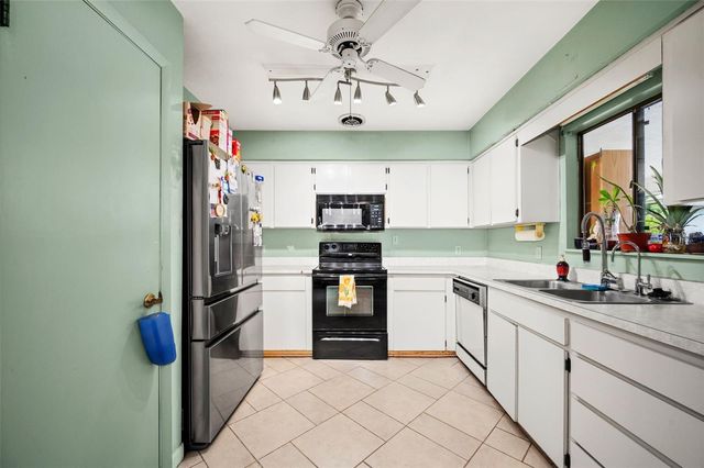 8508 NW 37TH DRIVE, Gainesville, FL 32653