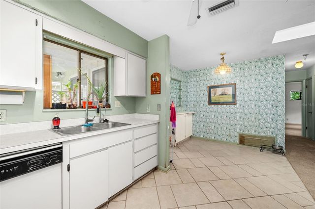 8508 NW 37TH DRIVE, Gainesville, FL 32653