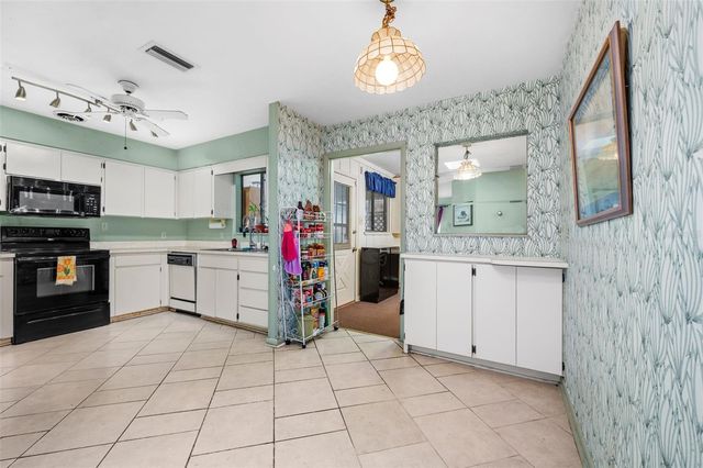 8508 NW 37TH DRIVE, Gainesville, FL 32653