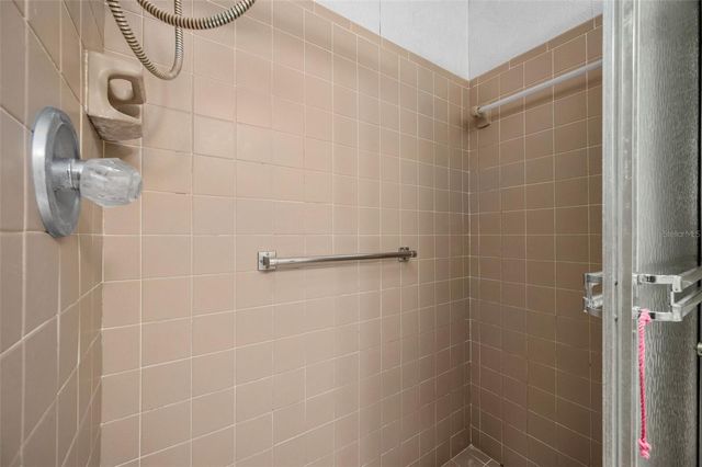 8508 NW 37TH DRIVE, Gainesville, FL 32653