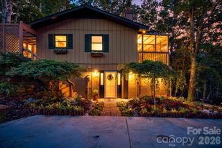29 Independence Boulevard, Asheville, NC 28805