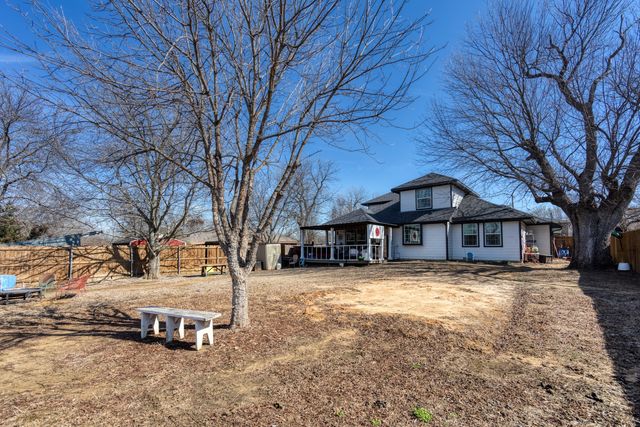 710 Caddell Street, Aubrey, TX 76227