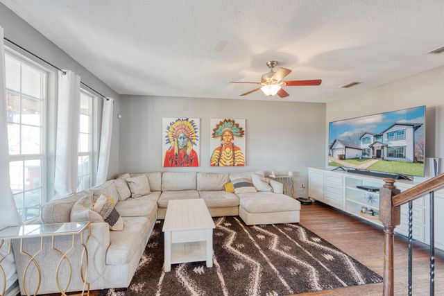 710 Caddell Street, Aubrey, TX 76227