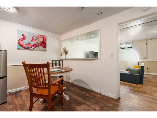 10054 Ne WEIDLER St, Portland, OR 97220