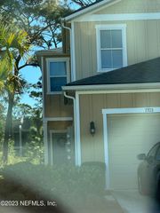 7703 LEGACY Trail, Jacksonville, FL 32256