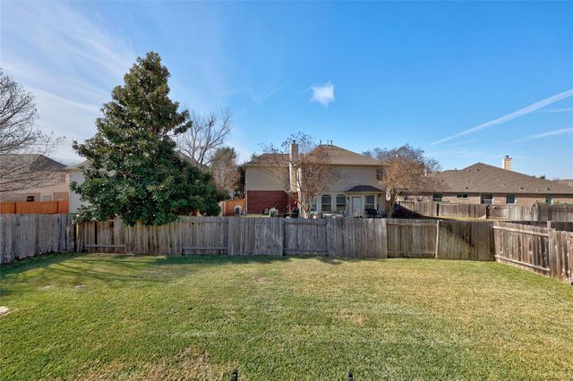 4216 Meadow Vista LN, Round Rock, TX 78665