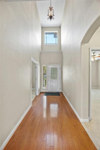 4216 Meadow Vista LN, Round Rock, TX 78665