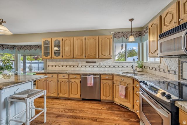 1936 W GUARD CT, West Jordan, UT 84088