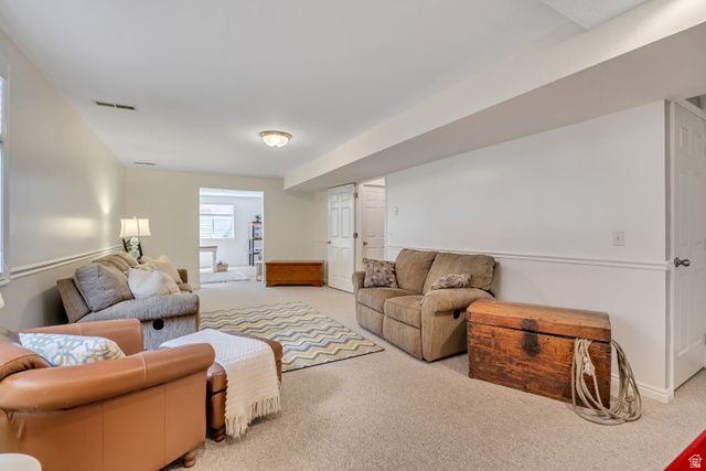 1936 W GUARD CT, West Jordan, UT 84088