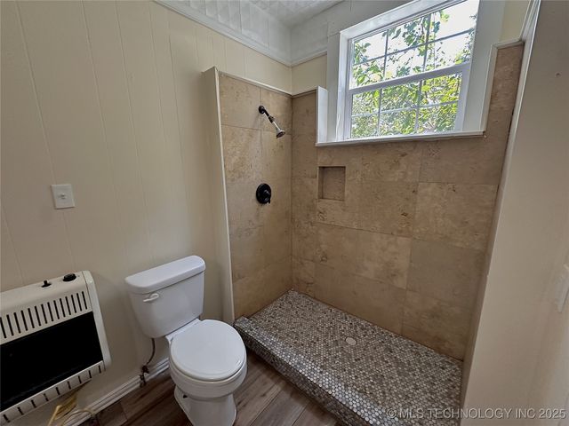 1006 NW C, Ardmore, OK 73401