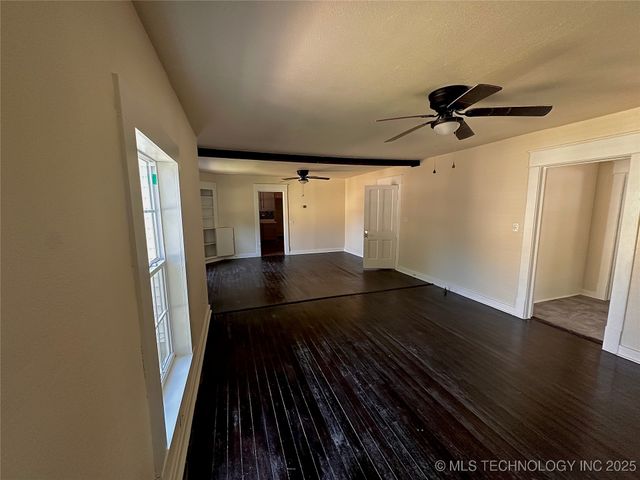 1006 NW C, Ardmore, OK 73401