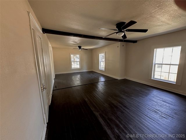 1006 NW C, Ardmore, OK 73401