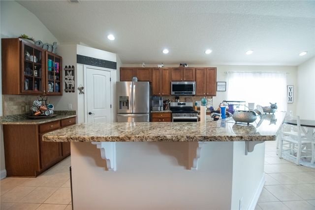 186 Majestic Oaks Drive, Brunswick, GA 31523