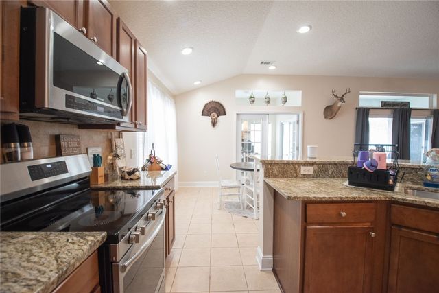 186 Majestic Oaks Drive, Brunswick, GA 31523