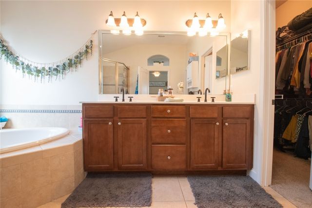 186 Majestic Oaks Drive, Brunswick, GA 31523