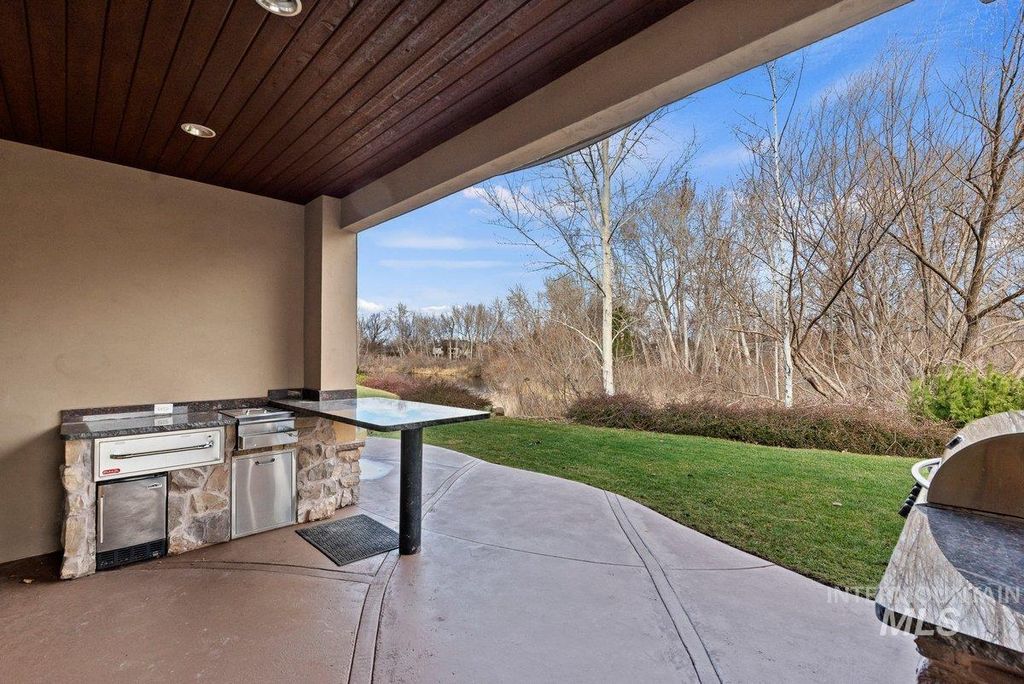 448 E Riversedge Ln, Eagle, ID 83616 photo 40