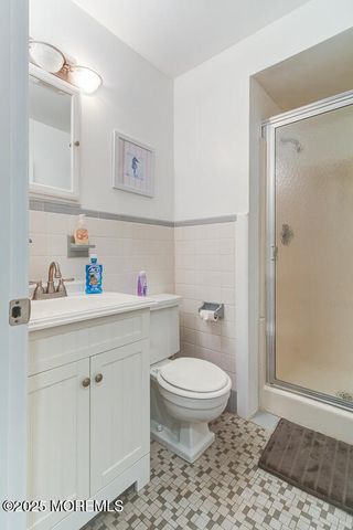 10 E Street, Seaside Park, NJ 08752