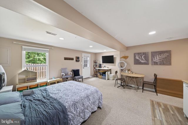 15095 MILL SPRING DR, Dumfries, VA 22025