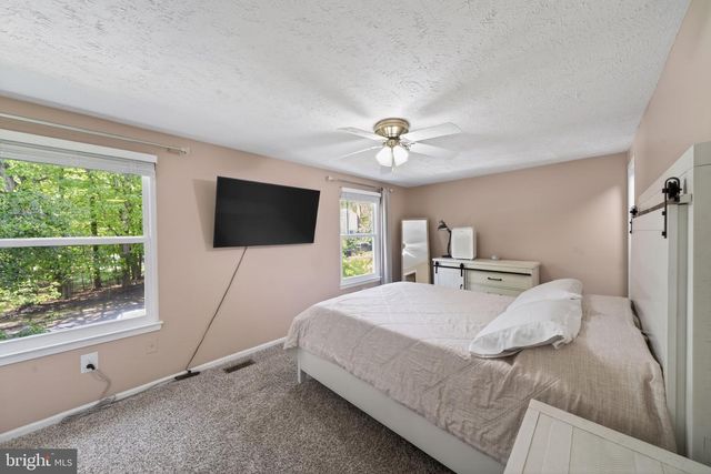 15095 MILL SPRING DR, Dumfries, VA 22025