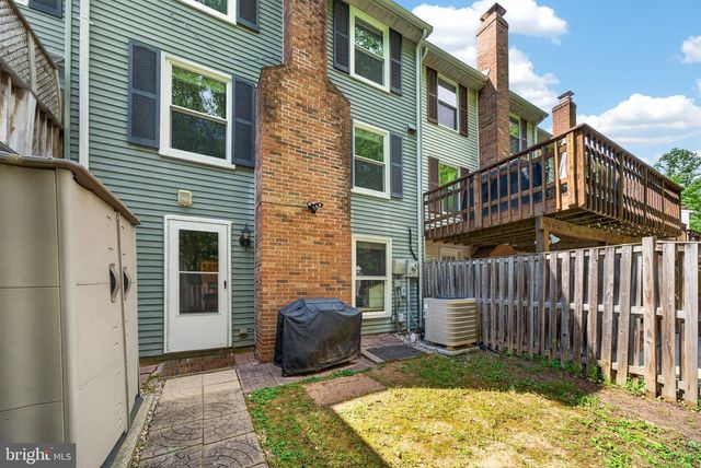 15095 MILL SPRING DR, Dumfries, VA 22025