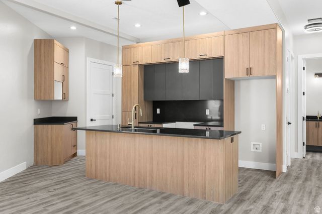 708 E EDGEWOOD DR., South Ogden, UT 84403