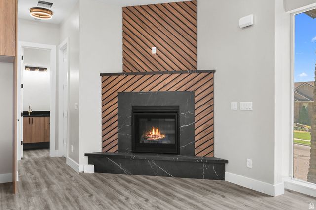 708 E EDGEWOOD DR., South Ogden, UT 84403