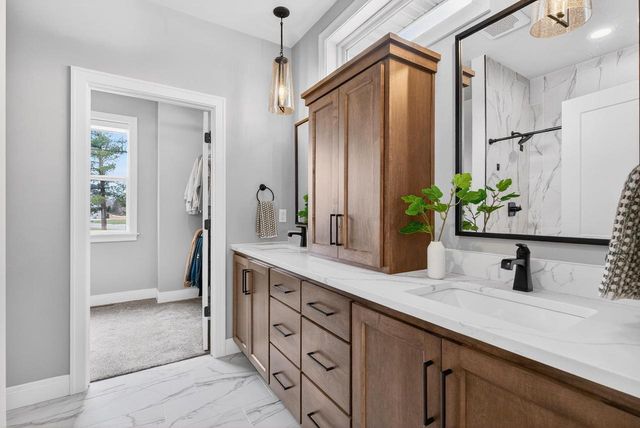 692 BLACKBERRY COURT, Oneida, WI 54155