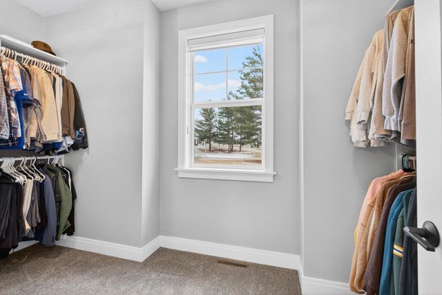 692 BLACKBERRY COURT, Oneida, WI 54155