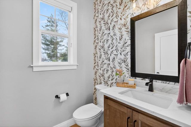 692 BLACKBERRY COURT, Oneida, WI 54155