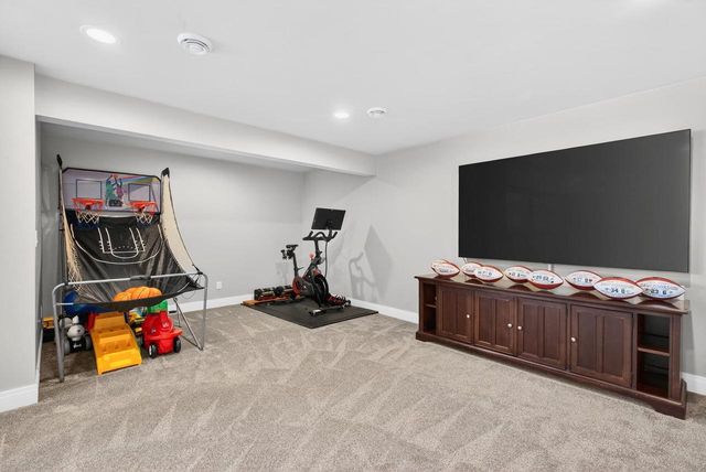 692 BLACKBERRY COURT, Oneida, WI 54155