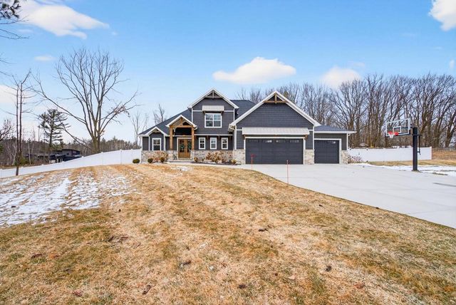 692 BLACKBERRY COURT, Oneida, WI 54155