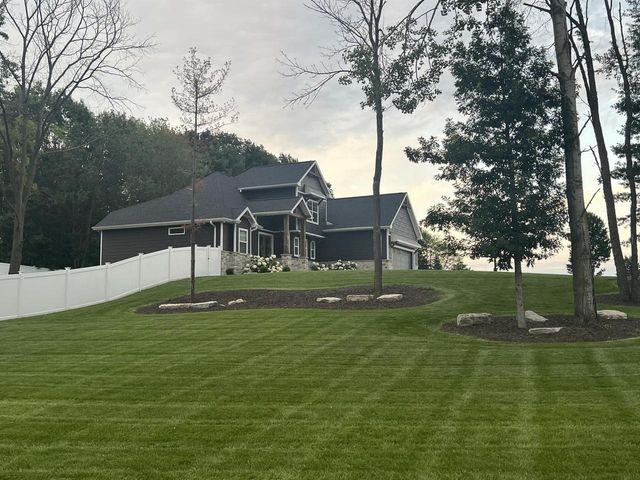 692 BLACKBERRY COURT, Oneida, WI 54155