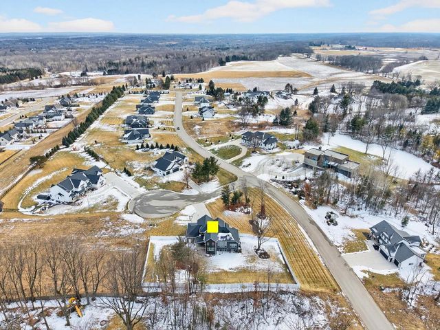 692 BLACKBERRY COURT, Oneida, WI 54155