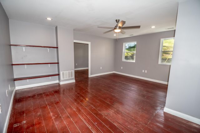 449 W 2nd Street, Maysville, KY 41056