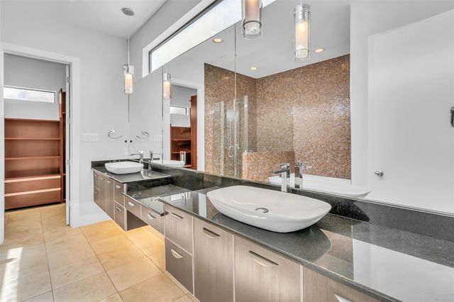 1802 Hickory Street, Houston, TX 77007