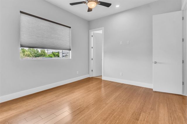 1802 Hickory Street, Houston, TX 77007