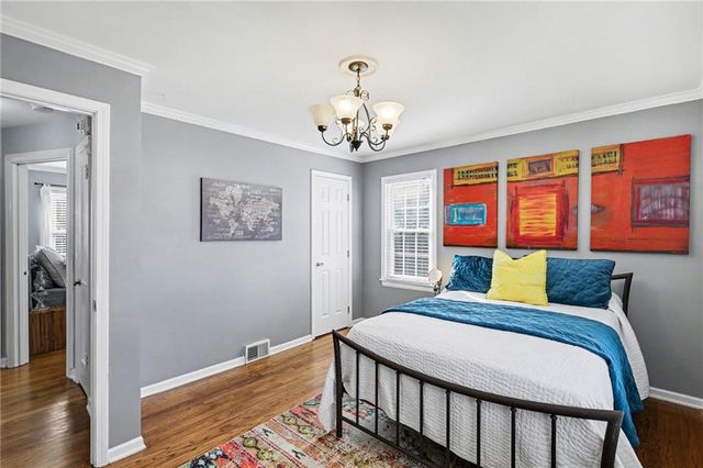 6401 W 80th Terrace, Overland Park, KS 66204