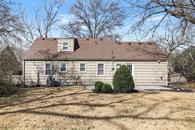 6401 W 80th Terrace, Overland Park, KS 66204