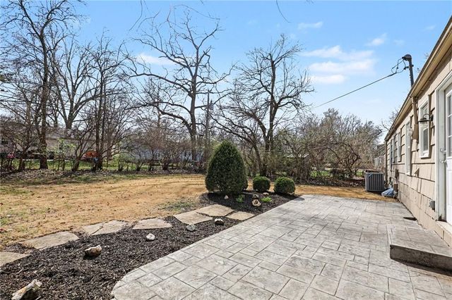 6401 W 80th Terrace, Overland Park, KS 66204