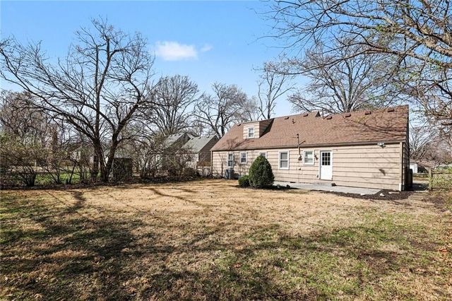 6401 W 80th Terrace, Overland Park, KS 66204