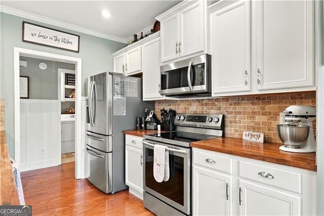 107 Nelson Ridge Drive, Ball Ground, GA 30107
